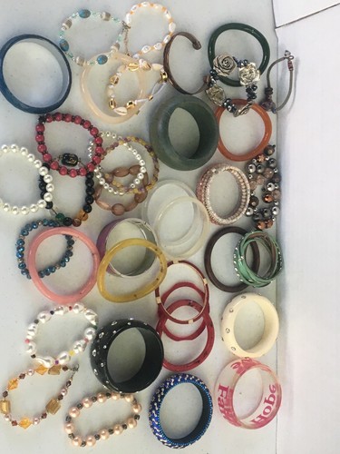 Mix Lot of Bracelets Women’s Jewelry Accessories Assorted Sizes Styles Colors - Picture 13 of 14