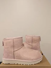 Ugg Australia Womens Classic  Mini  II Boot  Size 10 NIB