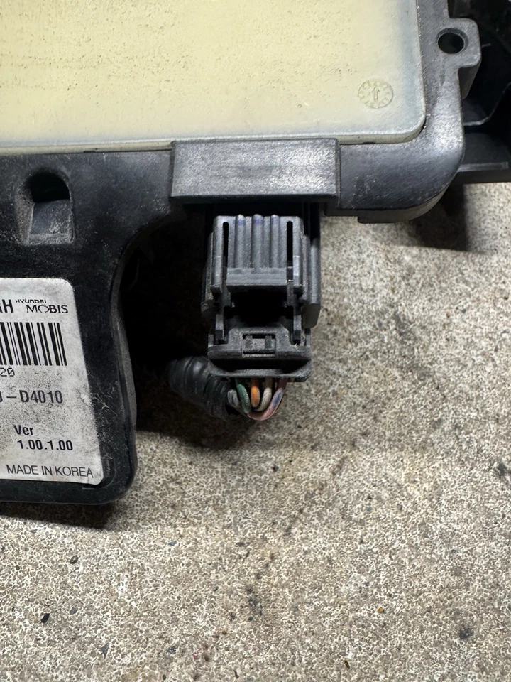 2019-2020 Kia Optima Rear Right RH Blind Spot Radar Sensor OEM 95820-D4010 - Imagen 3 de 4