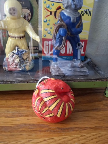 Vintage Old Aquarium Reptile Lizard New Never Used 1980s Stunt Trick Yo Yo