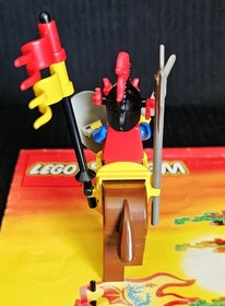 Lego 6076 Vintage 1993 Castle Dragon Knights DARK DRAGON'S DEN with Instructions