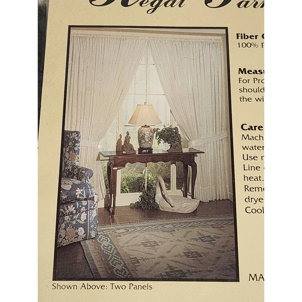 Panel Cortina Armario Montgomery Vintage Regal Park 60"X84" Blanco Nuevo Foto 2 de 4