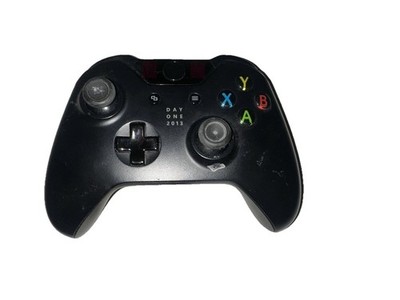 Xbox One Controller   Day One 2013   Schwarz   Gebraucht  Model: 1537