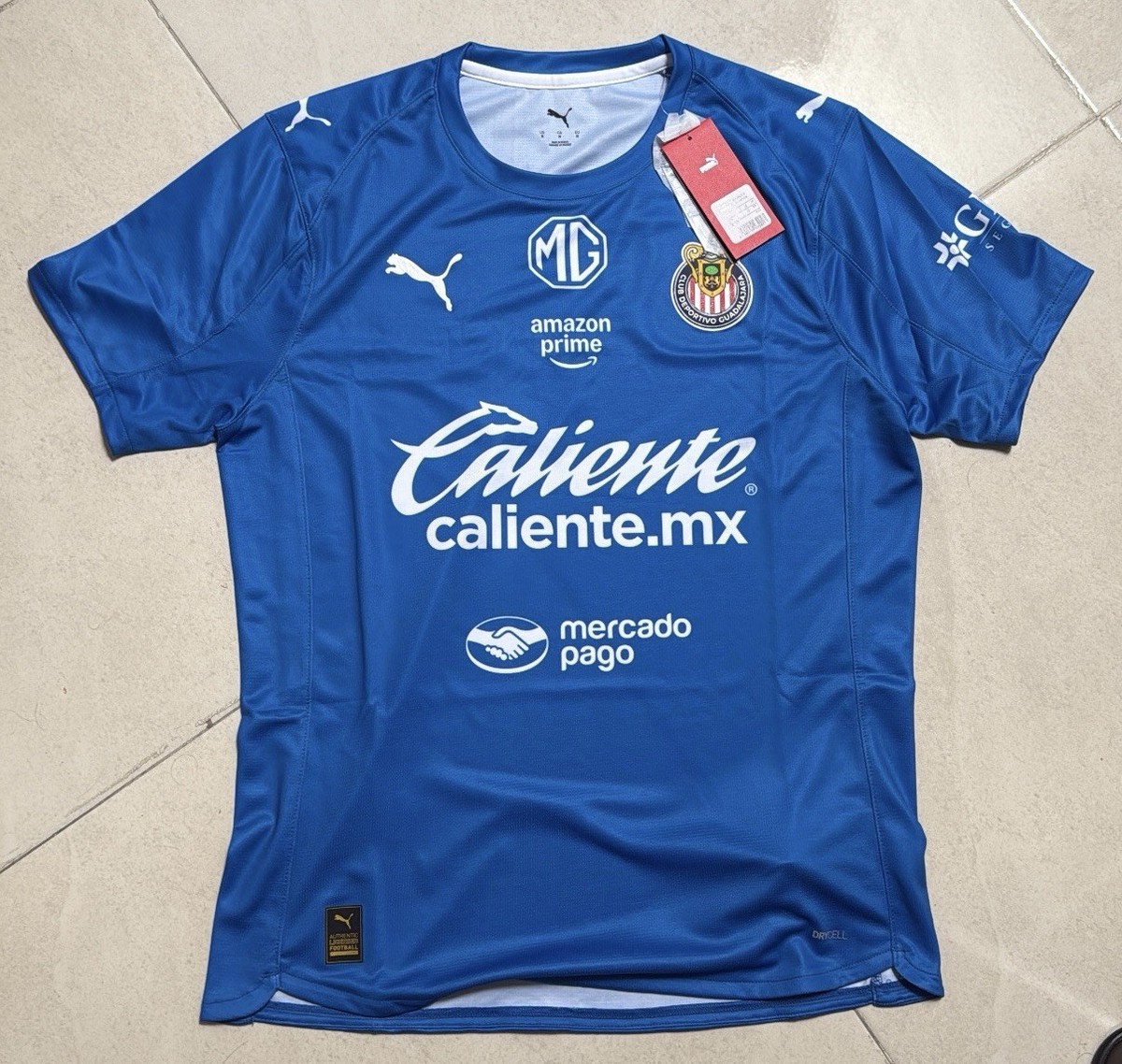 Chivas De Guadalajara Original Puma Goalkeeper Jersey 25/26 Size M