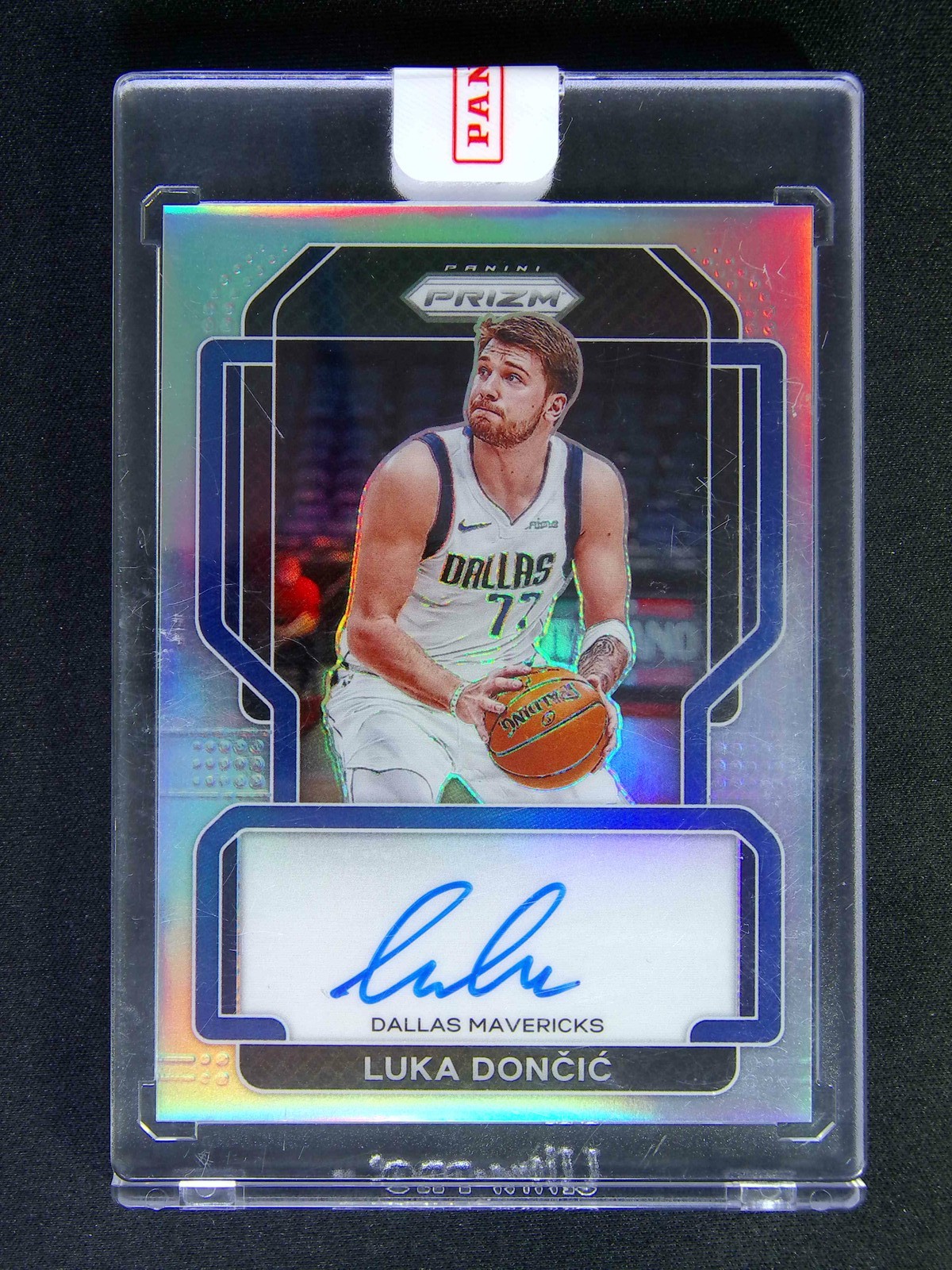 2021-22 Panini Prizm Luka Doncic Auto Silver