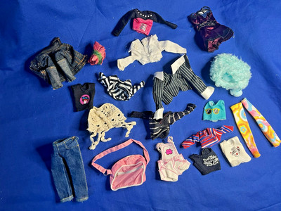 Bratz verschiedene Modepakete Kleiderpaket Restposten #2
