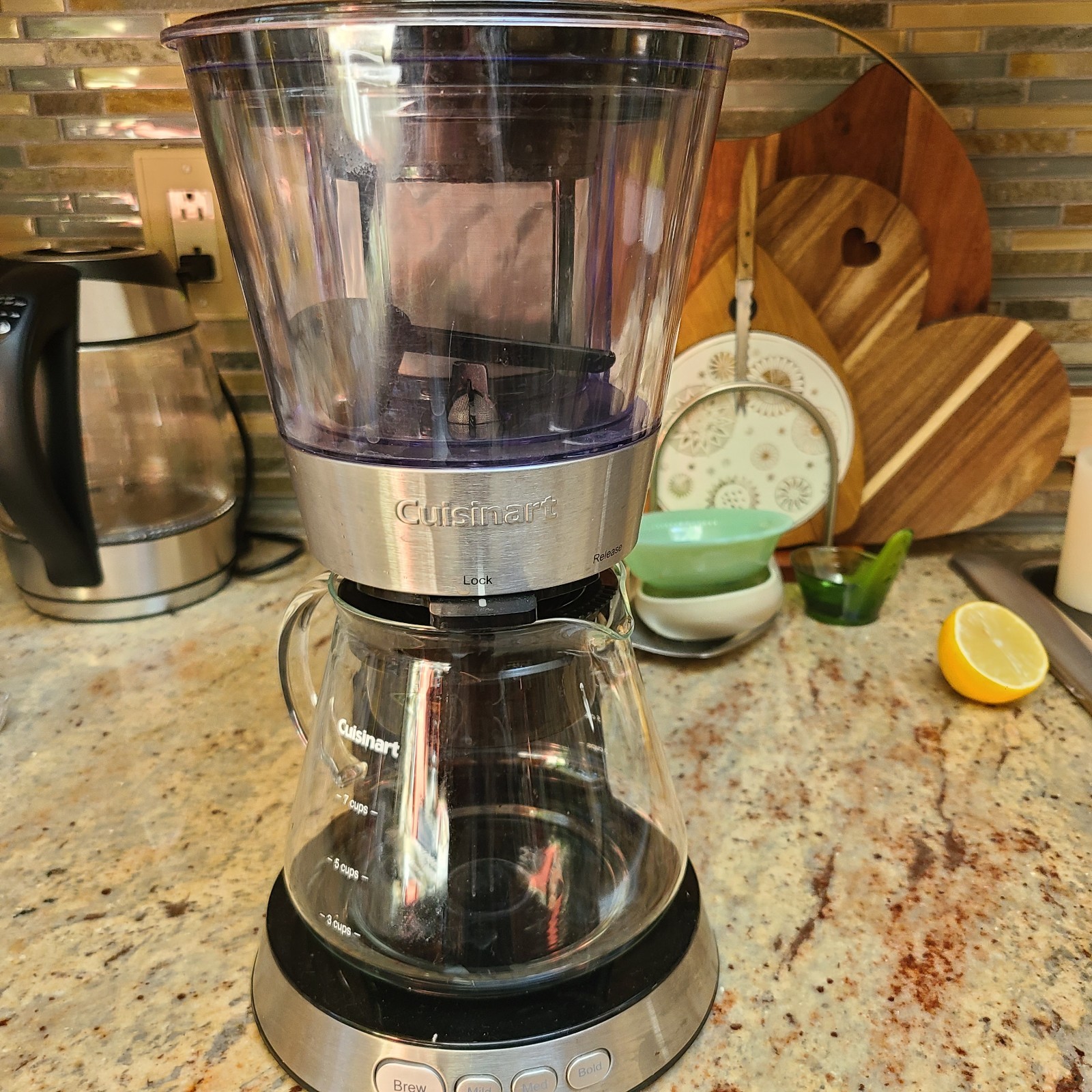 7-cup Glass Carafe