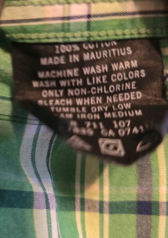 Nautica Mens Button Down Plaid Shirt Green/Blue/White Size M Short Sleeve A30150 image 4