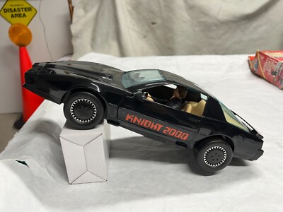 オールドケナー　ナイト2000  ヴォイスカー 1983 Kenner Knight Rider Knight 2000 Voice Car with Figure