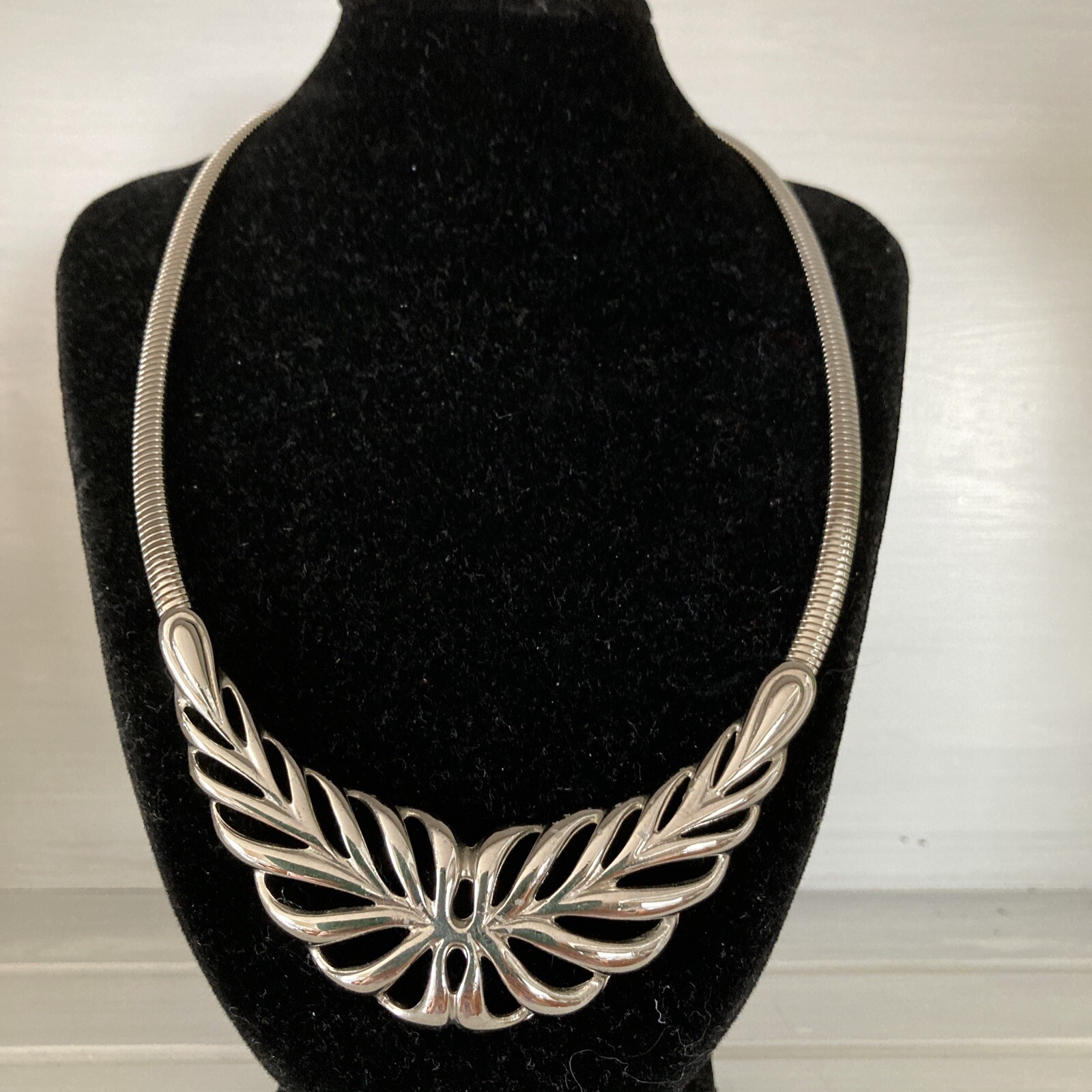 Mid Century Silver Plated Statement Necklace Clas… - image 1