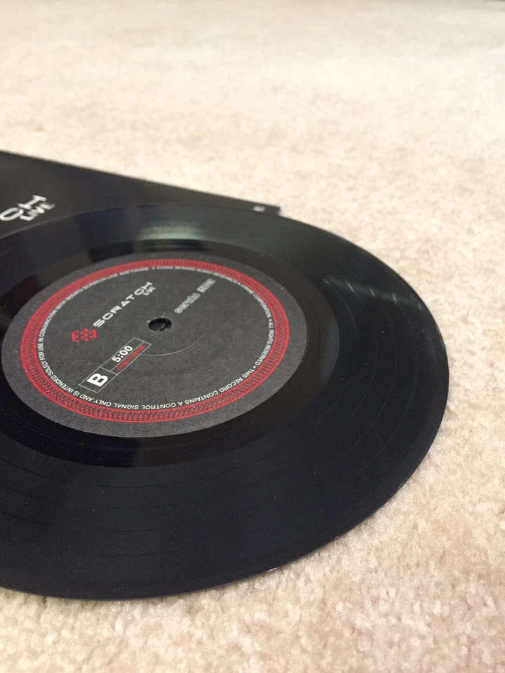 (2) Disco de vinilo Serato Scratch Live original de 7” raro edición limitada Foto 4 de 4