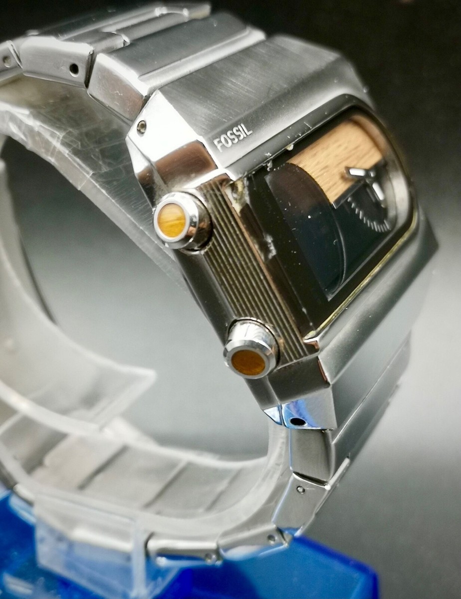 美品 FOSSIL フォッシル JR-9306 デジアナ デュアルタイム　腕時計 美品 FOSSIL フォッシル JR-9306 デジアナ デュアルタイム 腕時計