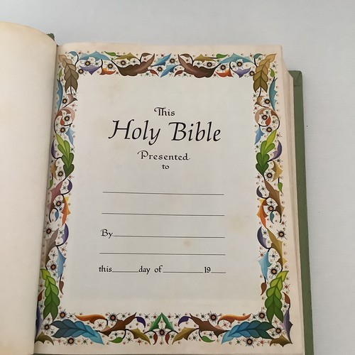Holy Bible Master Reference Edition: Heirloom Red Letter Edition Large Hardcover - Picture 7 of 12