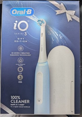 Oral-B iO Series 3 | Elektrische Zahnbürste mit Reiseetui | Geschenkedition - Blau