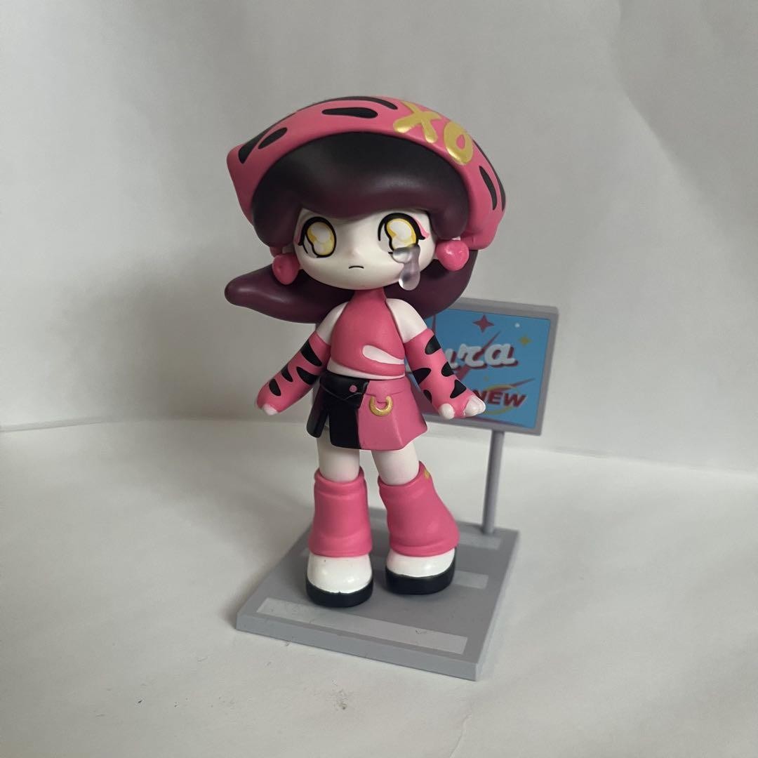 Pop Mart Azura Y2K Millennial Sweetie Figure No Box or Card