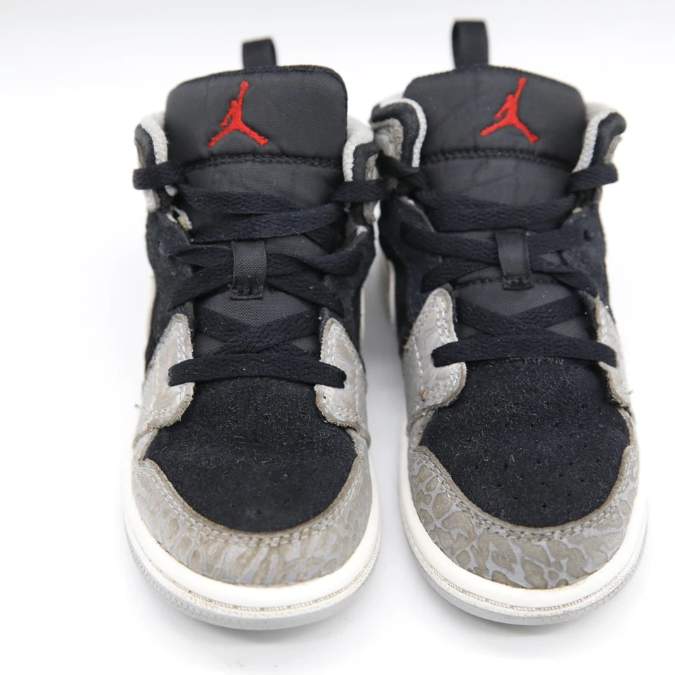 Nike Air Jordan 1 Mid Boys Size 10C Black Gray Athletic Shoes Sneakers - Image 3 of 4