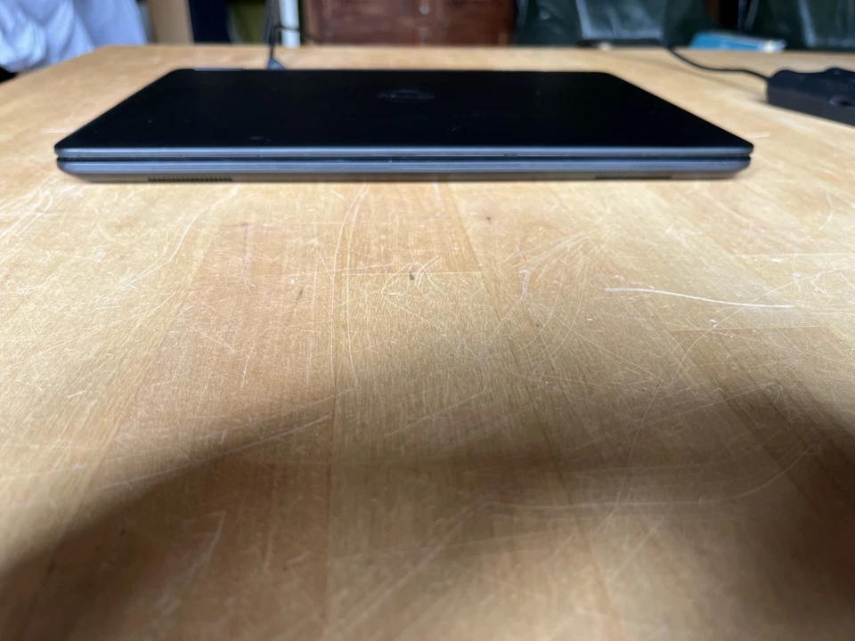 Dell Latitude E7250 · i5-5300U · 8GB · 128GB, photo 3 sur 5