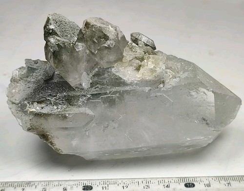 Chlorite Included Quartz Crystal Having Good Luster & Nice Termination-Pak. - Picture 7 of 7