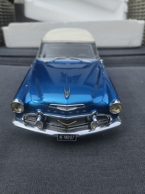 1:18 BOS Best of Show Desoto Firedome 4 Doors Seville Bleu White Metallic BOS237