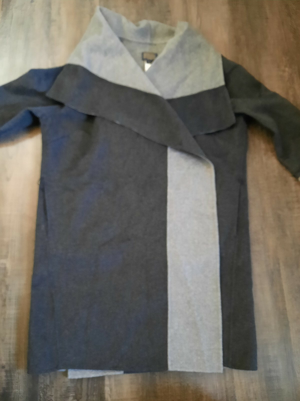 PENDLETON GRAY lapel WRAP LONG COAT missing belt - image 2