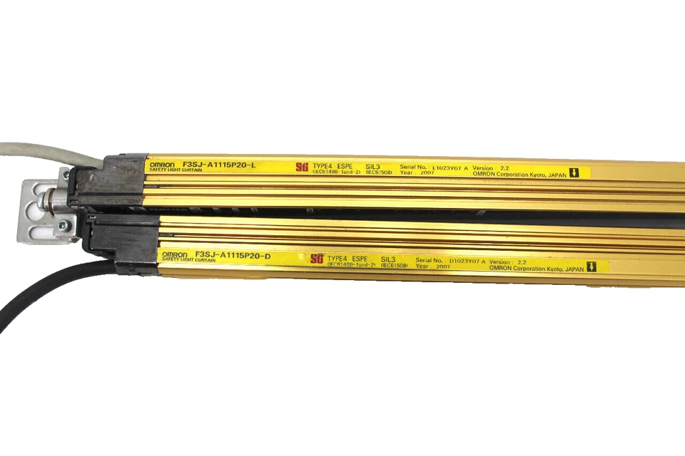 Omron F3SJ Series Light Curtains F3SJ-A1115P20 Emitter and Receiver 1115mm - Image 2 of 2