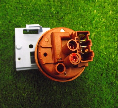 Waschmaschine BUSH A126Q Druckschalter