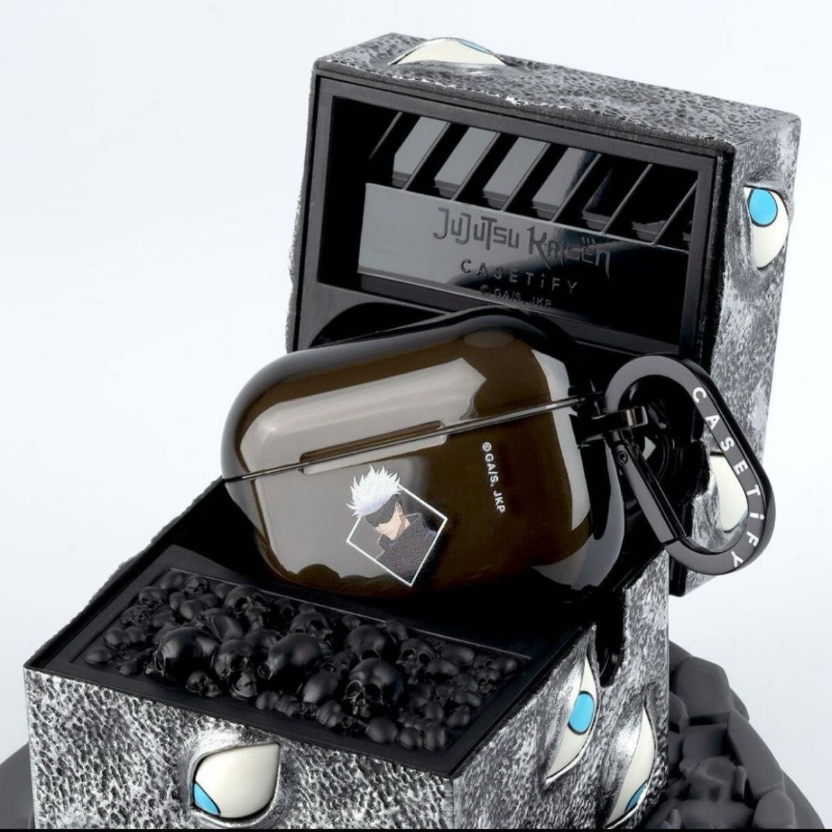 Jujutsu Kaisen CASETiFY Prison Realm Collectible AirPods Pro Jujutsu Kaisen CASETiFY Prison Realm Collectible AirPods Pro