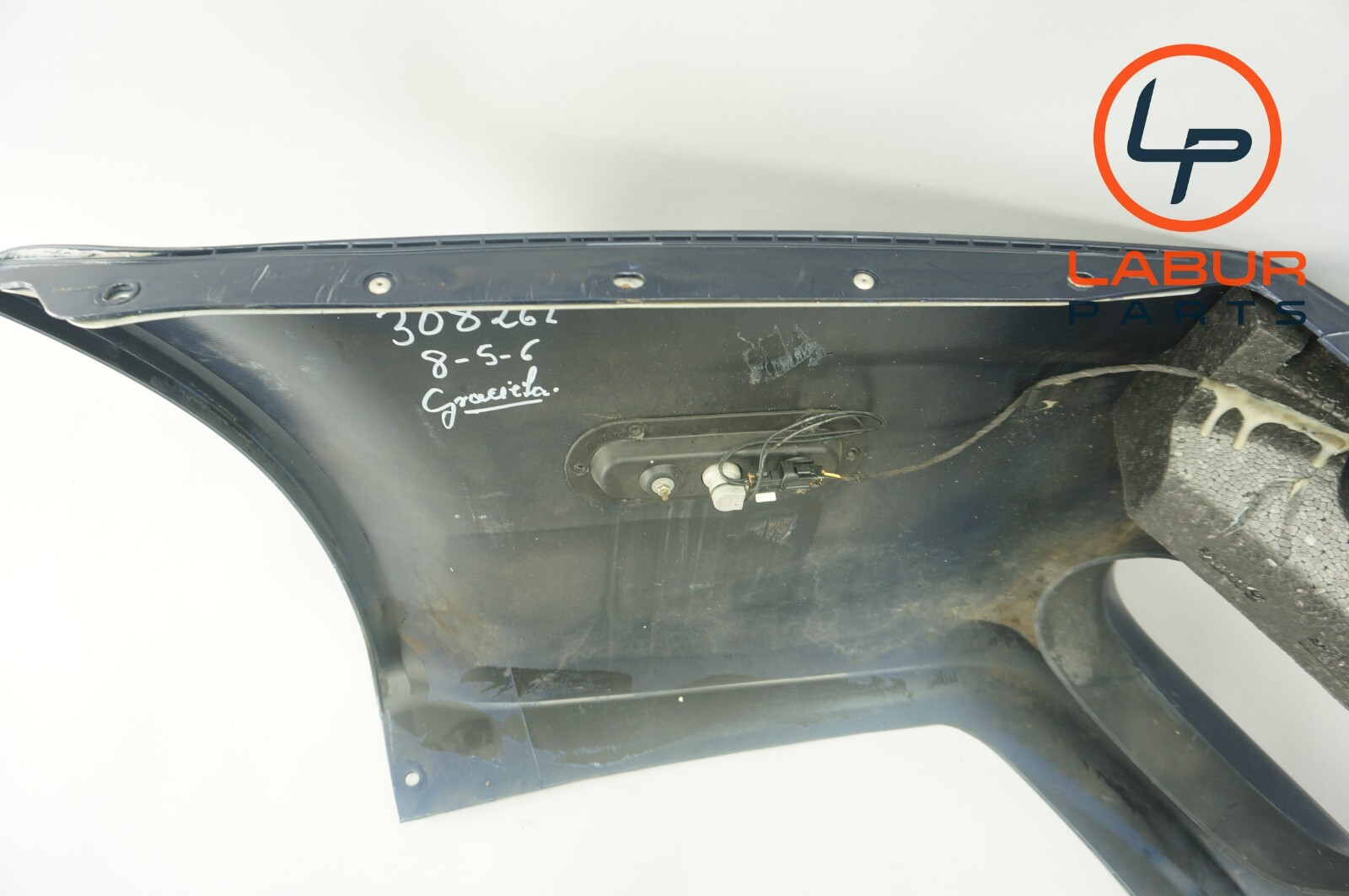 M139 03-08 Maserati Quattroporte Rear Bumper Cover w/ Sensors Blue BR387