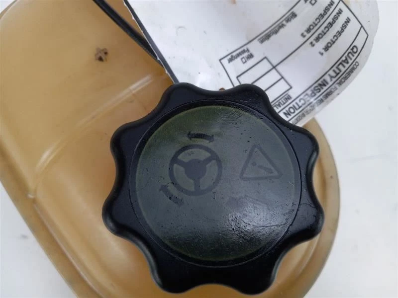 COOLANT RESERVOIR fits LAND ROVER DISCOVERY 2004 - Image 3 of 4