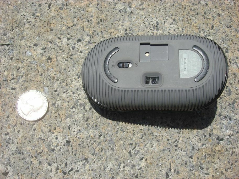 ONE Targus wireless optical black mouse computer - Image 2 of 2