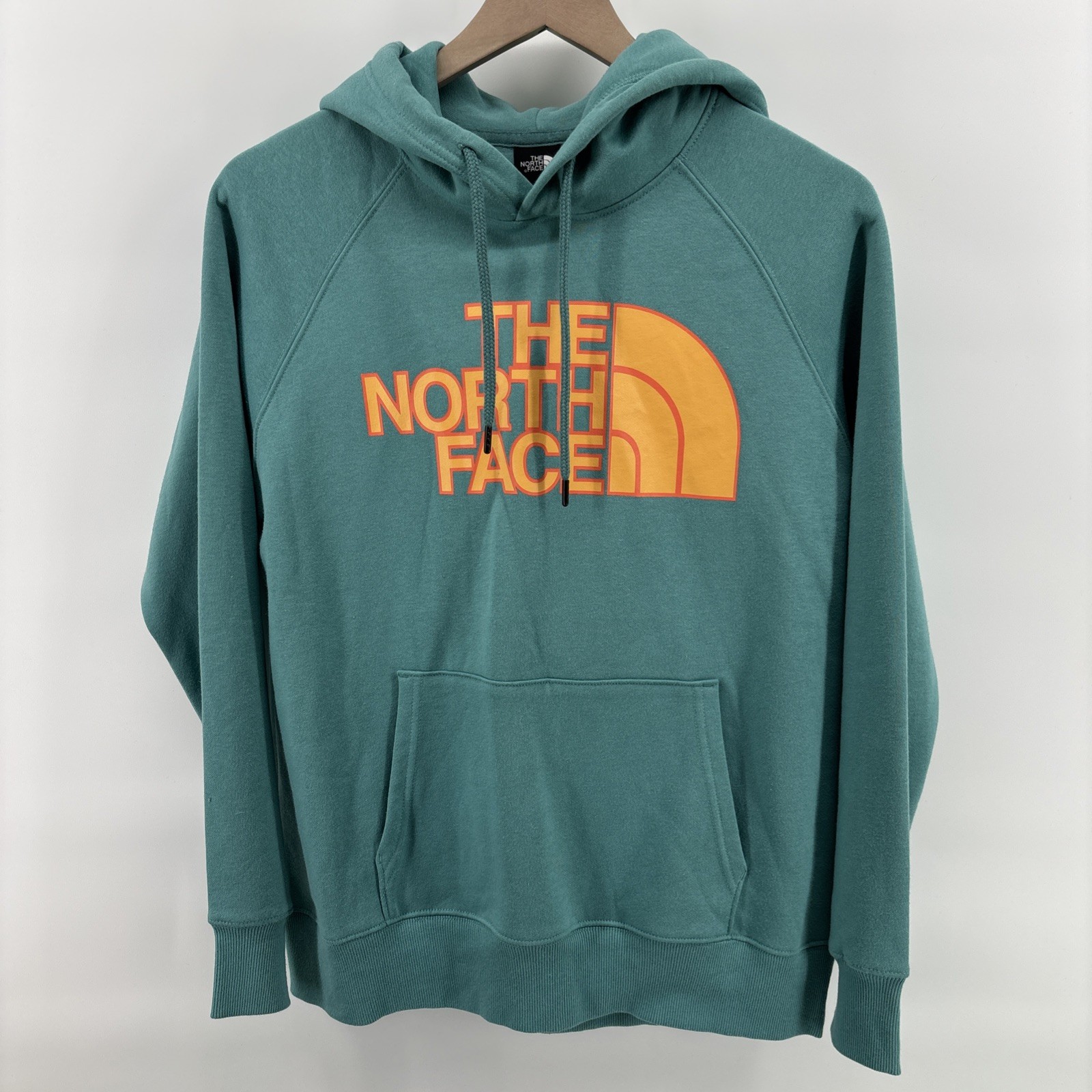 The North Face Women's Medium Half Dome Hoodie - Bristol Blue NWT