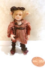HELEN HARTZELL DOLLHOUSE MINIATURE PORCELAIN ELF IN WOODSY ATTIRE — photo 3