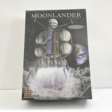 1350 Pegasus The Moonlander Spacecraft 9109 New Sealed Plastic Model Kit