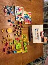 1971 FISHER PRICE Little People Play Family School House 923 With Lots of Parts