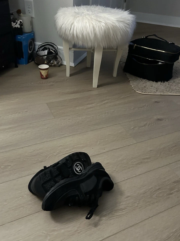 Chanel Runners Unisex 43 - Image 3 of 4