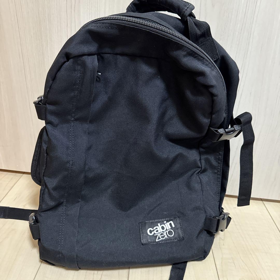 Mochila negra mc14 Cabinzero 28L