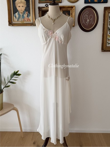 Delicates Sheer Chiffon Maxi Gown Size M-Excellent Cond*No US Shipping*