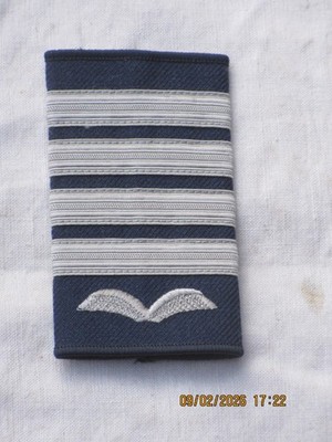 Irish Defence Force, Colonel,Air Corps, Rangschlaufe,IDF
