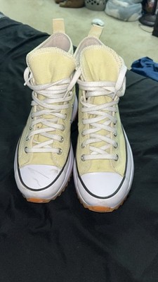 Converse Run Star Hike platform high-top in a light yellow canvas color, 7.5