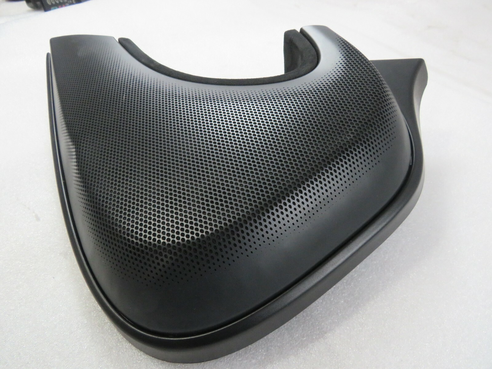 Mclaren 600LT, LH, Left, Lower Door Speaker Grille, Used, P/N 13N2151CP