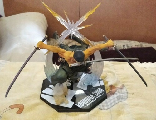 Figura One Piece - Roronoa Zoro - 17cm - Muy buen estado - Imagen 2 de 5