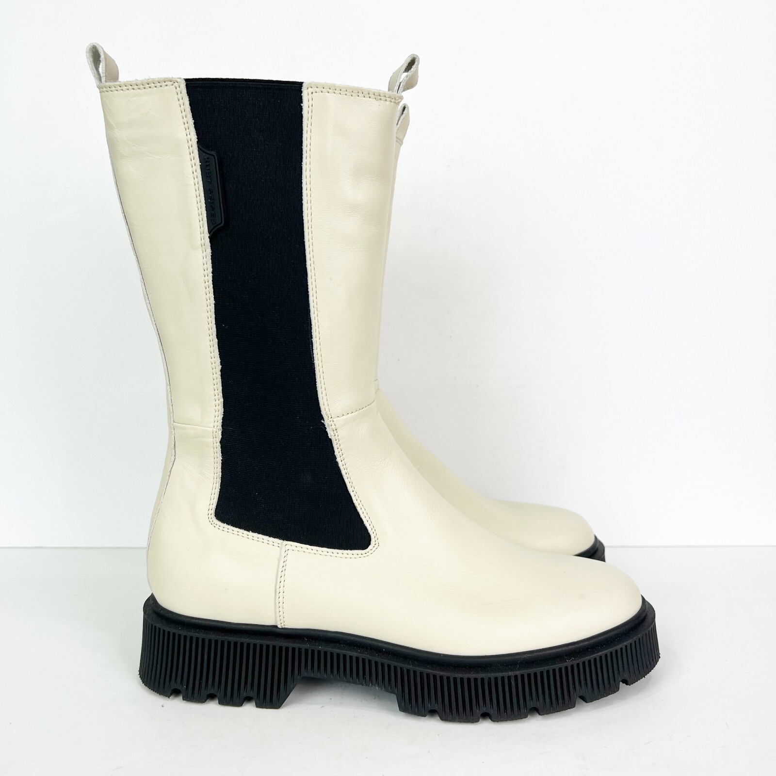Kurt Geiger Women's Ivory Rib-Panelled 