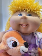 Vintage 2005 Cabbage Patch Play Along Yellow Crimped Ponytail Freckled Girl