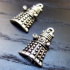 Doctor Who Daleks Robots Wholesale Silver Charm Pendants C8180 - 5, 10 Or 20PCs
