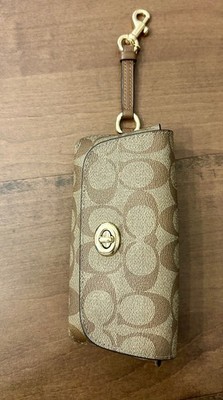 Coach signature C s leather eye glass case