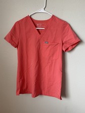 Figs Catarina Scrub Top Women  s XXS Coral V-neck One Pocket