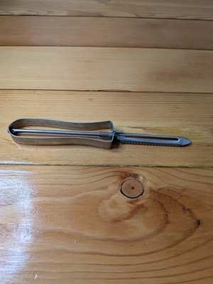 VTG EKCO Floating Blade Vegetable Potato Peeler Serrated Stainless Steel USA