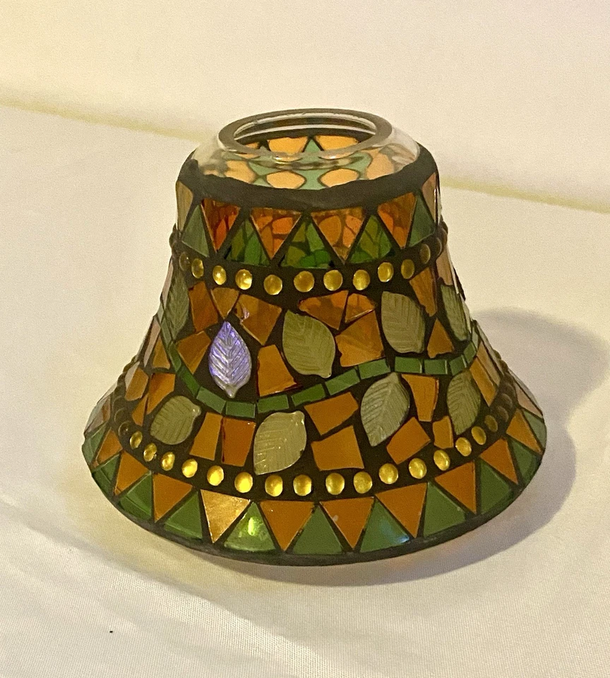 Yankee Candle Stained Glass Mosaic Jar Shade Topper – Autumn Leaf Design - Image 2 of 4