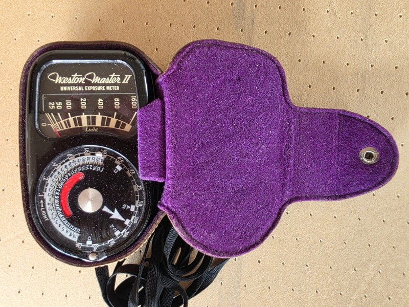 Weston Master II Model 735 Vintage Selenium Exposure Meter with case • 1940s–50s
