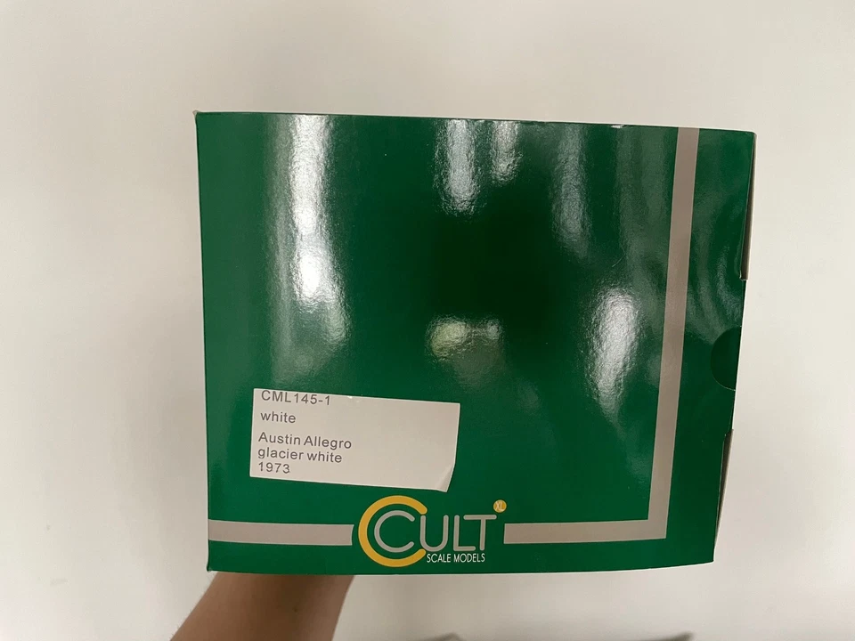 Cult Model 1:18 Scale Resin Model Car Austin Allegro Glacier White 1973 New - Image 2 of 2